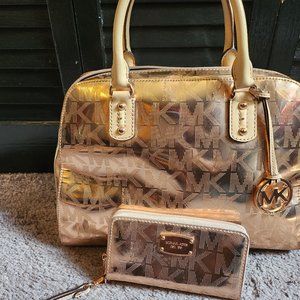 Michael kors LG Satchel
